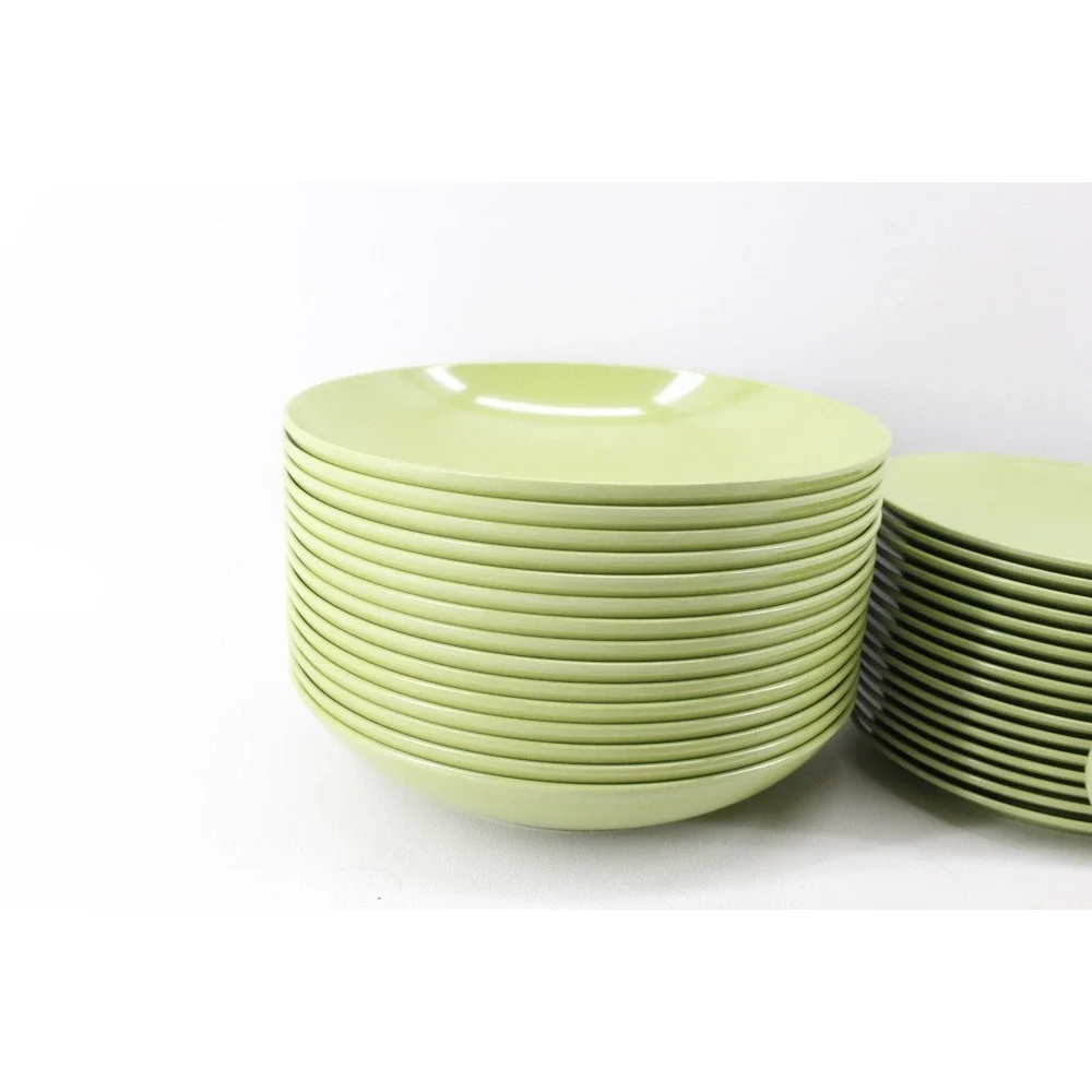 Vintage MCM‎ Oneida Melamine 70s Avocado Ivy Green Lot Of 42